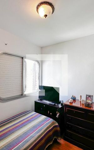 Apartamento à venda com 145m², 4 quartos e 2 vagasQuarto 2
