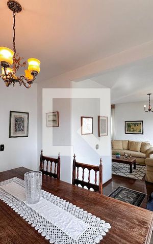 Apartamento à venda com 145m², 4 quartos e 2 vagasSala