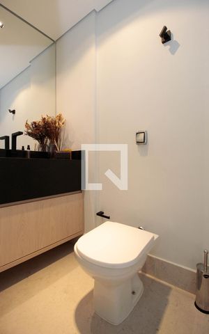 Apartamento à venda com 115m², 2 quartos e 1 vaga Apartamento à venda com 115m², 2 quartos e 1 vagaLavabo