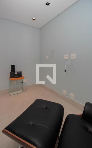 Apartamento à venda com 115m², 2 quartos e 1 vaga Apartamento à venda com 115m², 2 quartos e 1 vagaSala 2