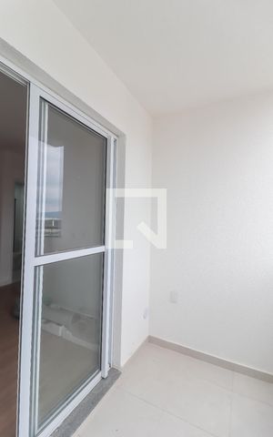 Apartamento para alugar com 64m², 2 quartos e 1 vaga Apartamento para alugar com 64m², 2 quartos e 1 vagaSacada Sala