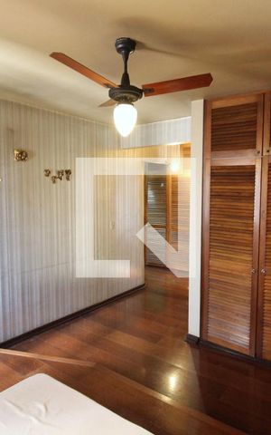 Apartamento para alugar com 210m², 3 quartos e 4 vagasQuarto 3 - Suíte