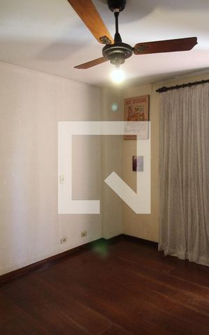 Apartamento para alugar com 210m², 3 quartos e 4 vagasQuarto 2
