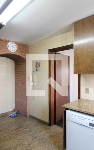 Apartamento para alugar com 210m², 3 quartos e 4 vagasCozinha
