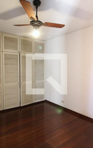 Apartamento para alugar com 210m², 3 quartos e 4 vagasQuarto 2