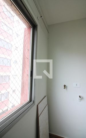 Apartamento à venda com 56m², 2 quartos e 1 vagaÁrea de Serviço