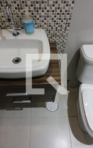Apartamento à venda com 56m², 2 quartos e 1 vagaBanheiro Social