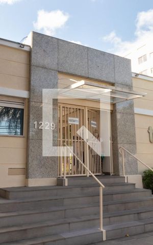 Apartamento à venda com 47m², 2 quartos e 1 vaga Apartamento à venda com 47m², 2 quartos e 1 vagaFachada