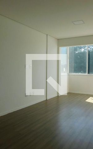 Apartamento para alugar com 72m², 2 quartos e 1 vagaSala