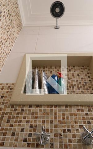 Apartamento à venda com 50m², 2 quartos e 1 vagaDetalhe do banheiro