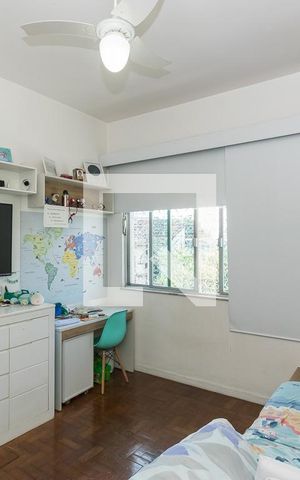 Casa à venda com 180m², 5 quartos e 5 vagas Casa à venda com 180m², 5 quartos e 5 vagasCasa frente - Quarto 2