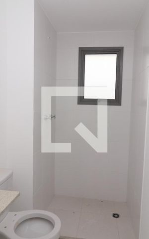 Apartamento à venda com 86m², 2 quartos e 2 vagasBanheiro da Suíte