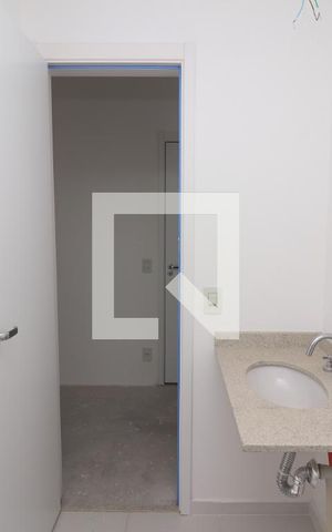 Apartamento à venda com 86m², 2 quartos e 2 vagasBanheiro da Suíte