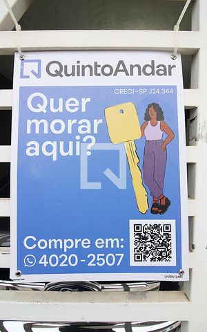 Casa à venda com 215m², 3 quartos e 2 vagasPlaca