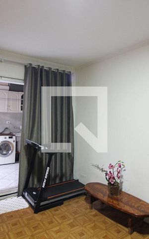 Casa à venda com 215m², 3 quartos e 2 vagasQuarto 2 - Suíte