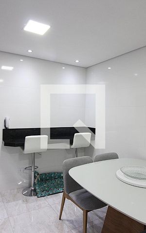Casa à venda com 215m², 3 quartos e 2 vagasCozinha