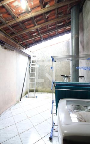 Casa à venda com 215m², 3 quartos e 2 vagasÁrea de Serviço