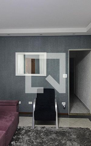 Casa à venda com 215m², 3 quartos e 2 vagasSala