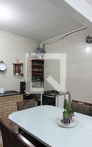 Casa à venda com 215m², 3 quartos e 2 vagasEspaço Gourmet