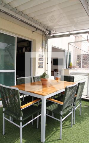 Apartamento à venda com 180m², 3 quartos e 2 vagasÁrea Externa