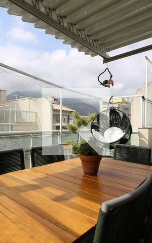 Apartamento à venda com 180m², 3 quartos e 2 vagasÁrea Externa