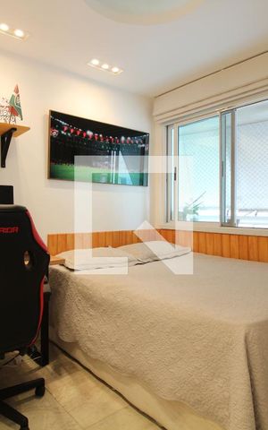 Apartamento à venda com 180m², 3 quartos e 2 vagasQuarto 1
