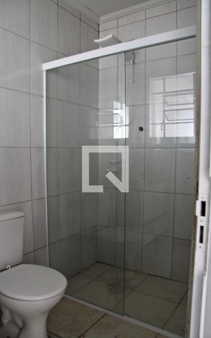 Casa para alugar com 62m², 2 quartos e 1 vagaBanheiro 