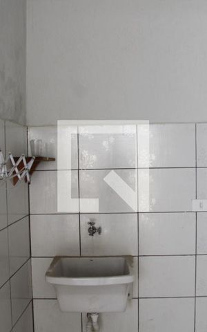 Casa para alugar com 62m², 2 quartos e 1 vagaÁrea de Serviço