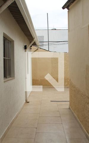 Casa para alugar com 62m², 2 quartos e 1 vagaQuintal 