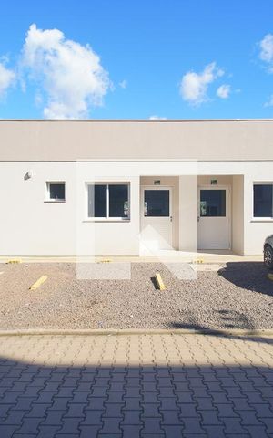Apartamento à venda com 51m², 2 quartos e 1 vaga Apartamento à venda com 51m², 2 quartos e 1 vagaÁrea comum - Salão de festas