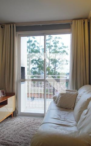 Apartamento à venda com 51m², 2 quartos e 1 vaga Apartamento à venda com 51m², 2 quartos e 1 vagaSala