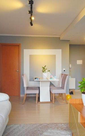 Apartamento à venda com 51m², 2 quartos e 1 vaga Apartamento à venda com 51m², 2 quartos e 1 vagaSala