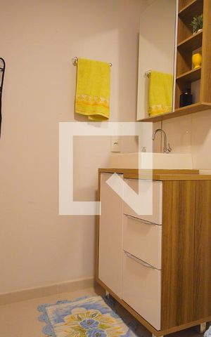 Apartamento à venda com 51m², 2 quartos e 1 vaga Apartamento à venda com 51m², 2 quartos e 1 vagaBanheiro