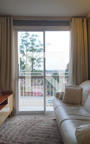 Apartamento à venda com 51m², 2 quartos e 1 vaga Apartamento à venda com 51m², 2 quartos e 1 vagaSala