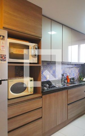 Apartamento à venda com 51m², 2 quartos e 1 vaga Apartamento à venda com 51m², 2 quartos e 1 vagaCozinha