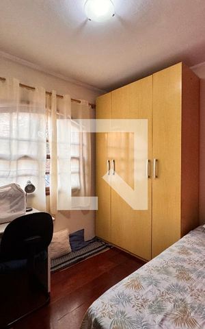 Casa à venda com 150m², 3 quartos e 2 vagas Casa à venda com 150m², 3 quartos e 2 vagasQuarto 3