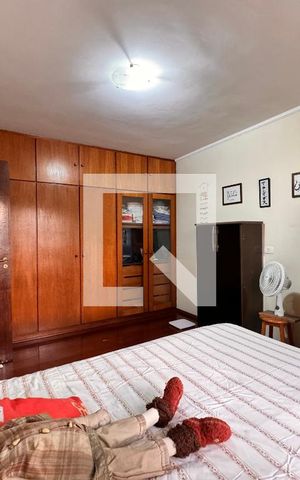 Casa à venda com 150m², 3 quartos e 2 vagas Casa à venda com 150m², 3 quartos e 2 vagasQuarto 1