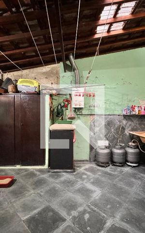 Casa à venda com 150m², 3 quartos e 2 vagas Casa à venda com 150m², 3 quartos e 2 vagasLavanderia