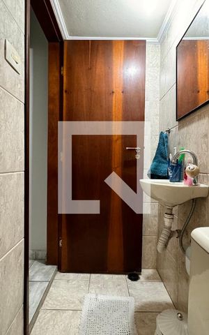 Casa à venda com 150m², 3 quartos e 2 vagas Casa à venda com 150m², 3 quartos e 2 vagasLavabo