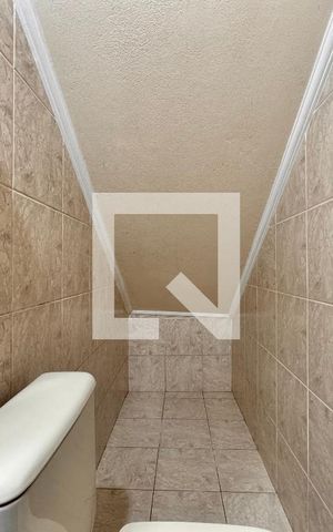 Casa à venda com 150m², 3 quartos e 2 vagas Casa à venda com 150m², 3 quartos e 2 vagasLavabo