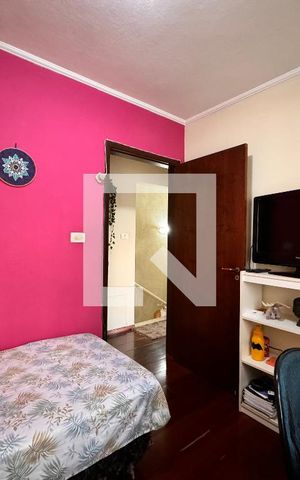 Casa à venda com 150m², 3 quartos e 2 vagas Casa à venda com 150m², 3 quartos e 2 vagasQuarto 3