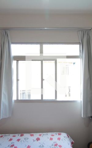 Casa à venda com 240m², 3 quartos e 2 vagasQuarto 1