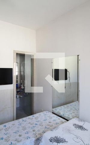 Casa à venda com 240m², 3 quartos e 2 vagasSuíte