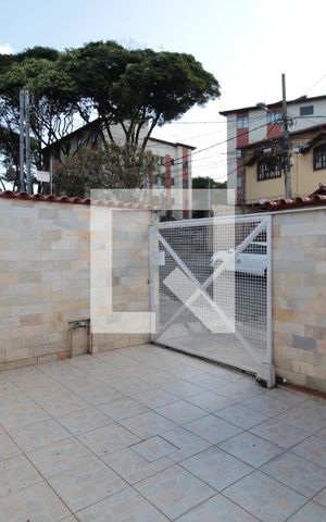Casa à venda com 240m², 3 quartos e 2 vagasGaragem