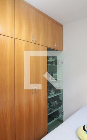 Casa à venda com 240m², 3 quartos e 2 vagasQuarto 2