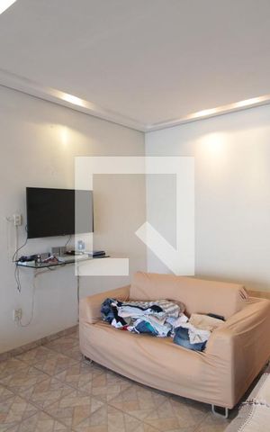 Casa à venda com 240m², 3 quartos e 2 vagasSala de TV