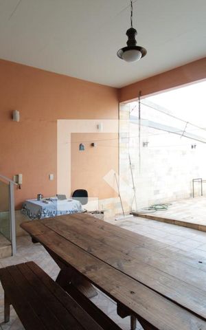 Casa à venda com 240m², 3 quartos e 2 vagasÁrea Gourmet