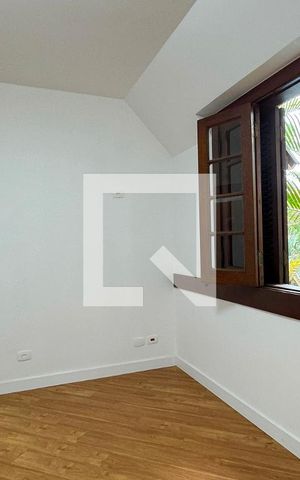 Casa de condomínio para alugar com 450m², 4 quartos e 6 vagasQuarto 3
