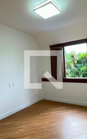 Casa de condomínio para alugar com 450m², 4 quartos e 6 vagasSuíte 2