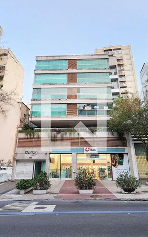 Apartamento à venda com 96m², 3 quartos e 1 vaga Apartamento à venda com 96m², 3 quartos e 1 vagaFachada